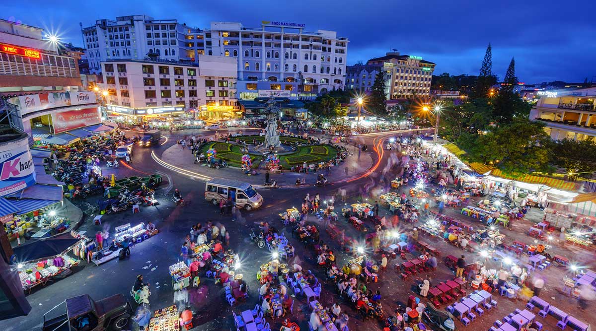 Ngắm Đà Lạt lên đèn từ những góc cao