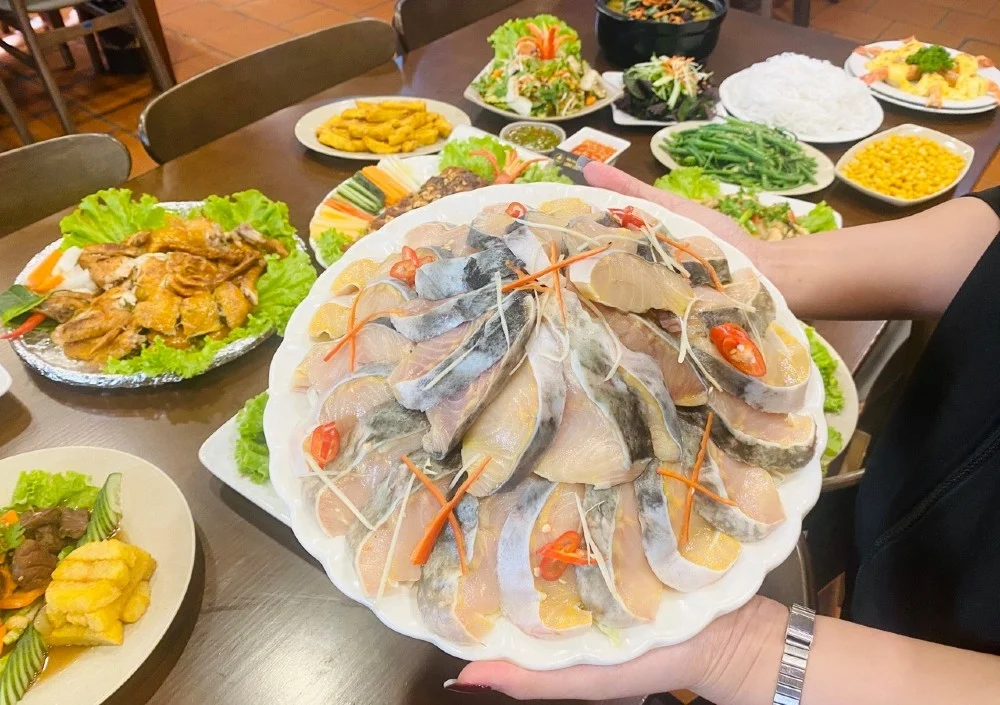 Lẩu cá tầm Đà Lạt ngon ở đâu?